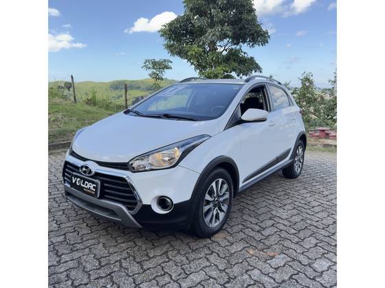 HYUNDAI HB20X 1.6 16V STYLE FLEX 4P MANUAL